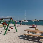 Marinella Apartman Trogir