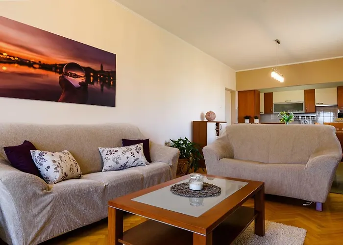 Marinella Lägenhet *