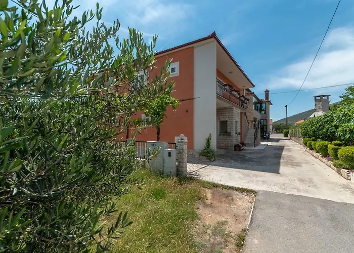 Marinella Lägenhet *