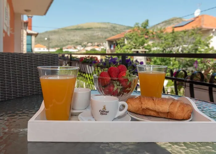 Lägenhet Marinella Trogir