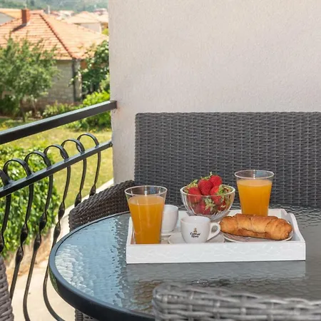 Apartment Marinella
