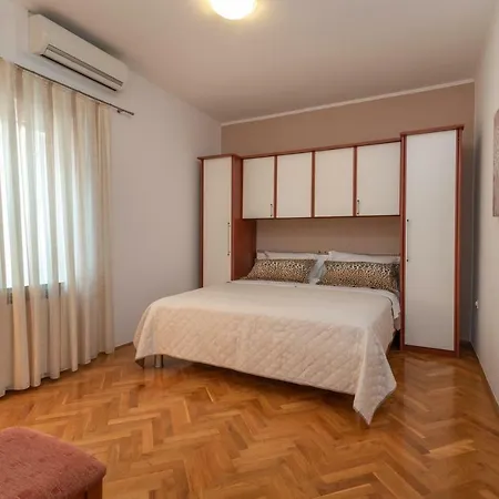 Marinella Апартаменты Трогир